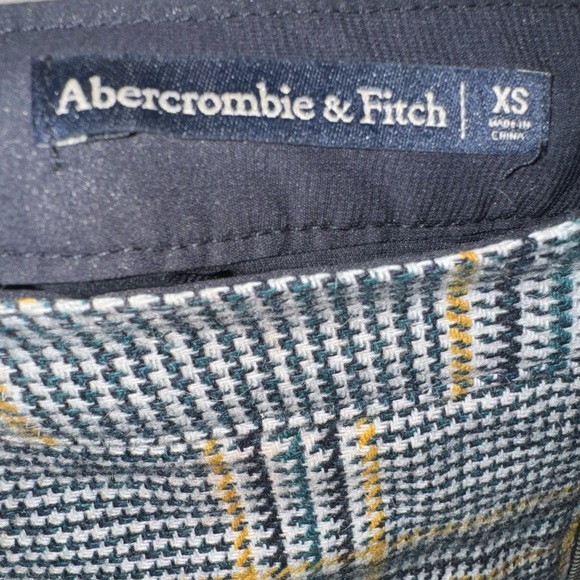 A&F skirt - Picture 3 of 5